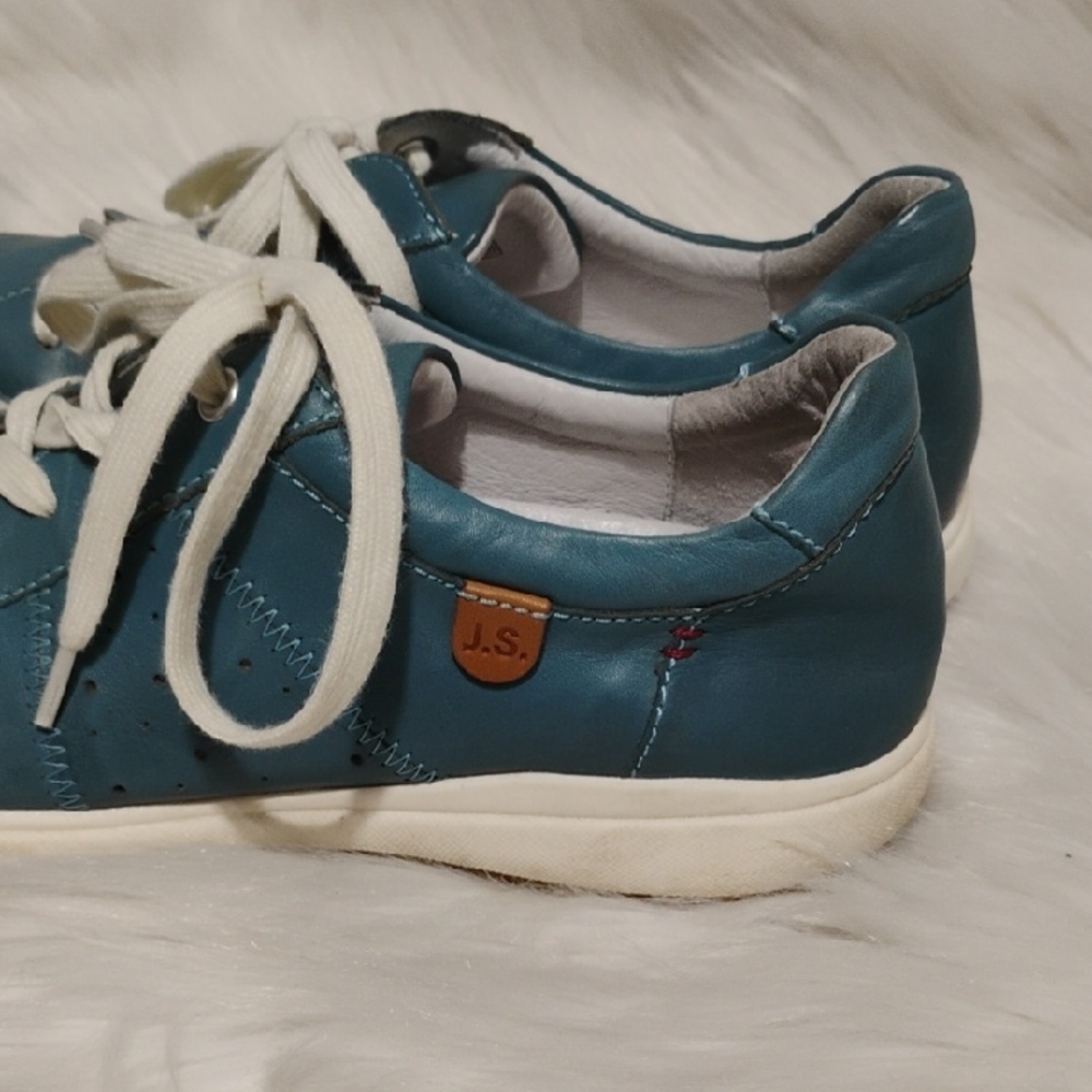 Josef Seibel Blue/White Sneakers Classic Low-Top Design Sz.38/8 - Picture 2 of 12